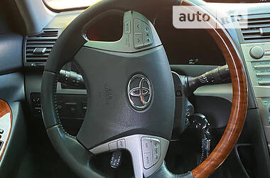 Седан Toyota Camry 2008 в Киеве