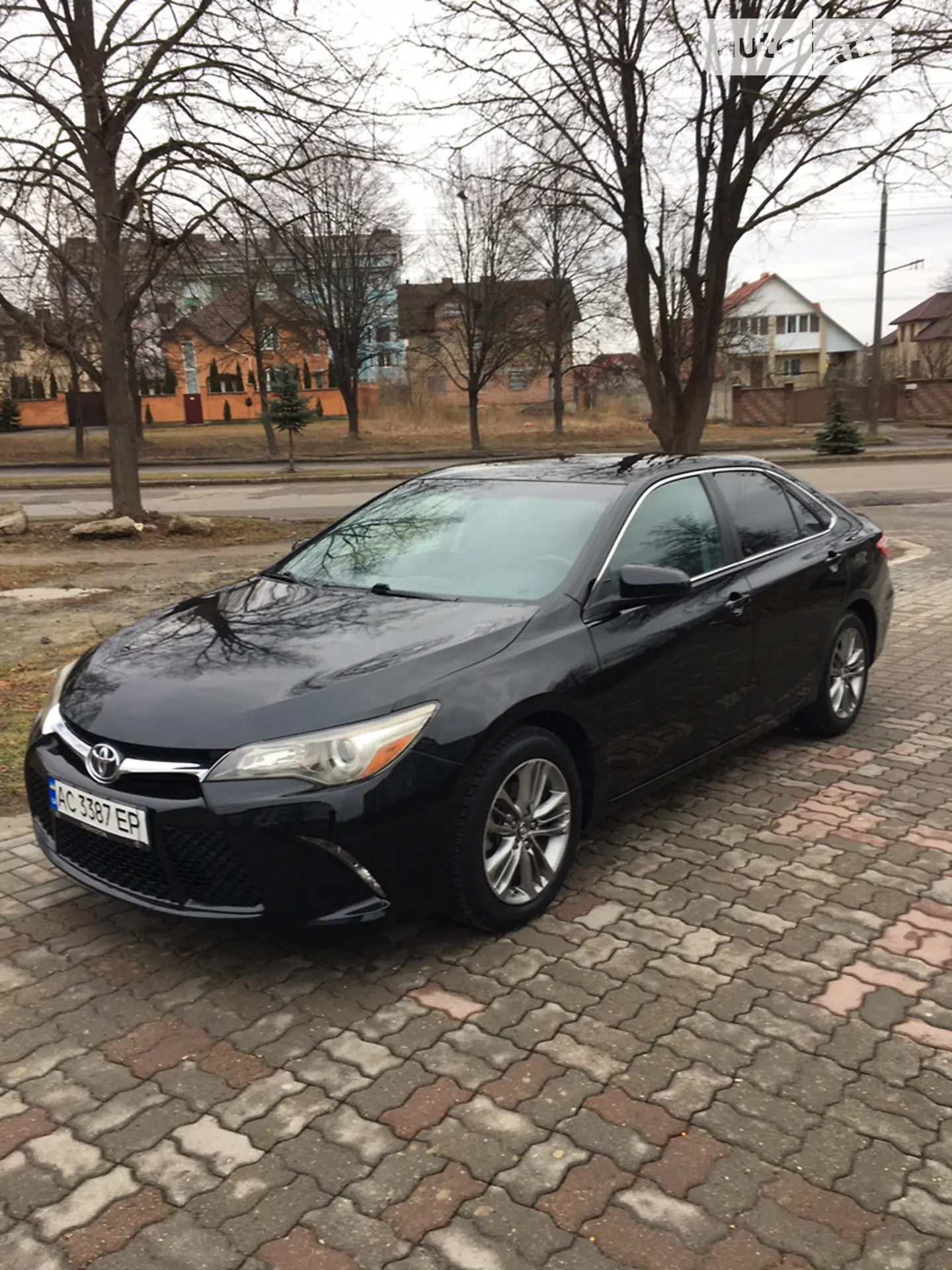 2016 Toyota Camry - мініатюра 2
