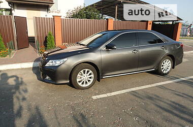 Седан Toyota Camry 2011 в Киеве