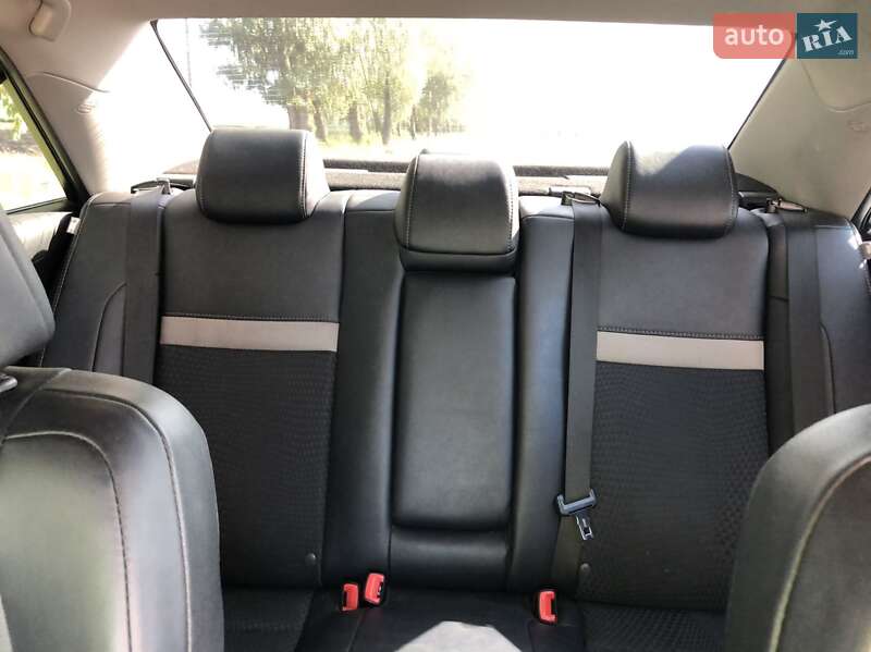 Седан Toyota Camry 2013 в Киеве фото 13 Седан Toyota Camry 2013 в Киеве