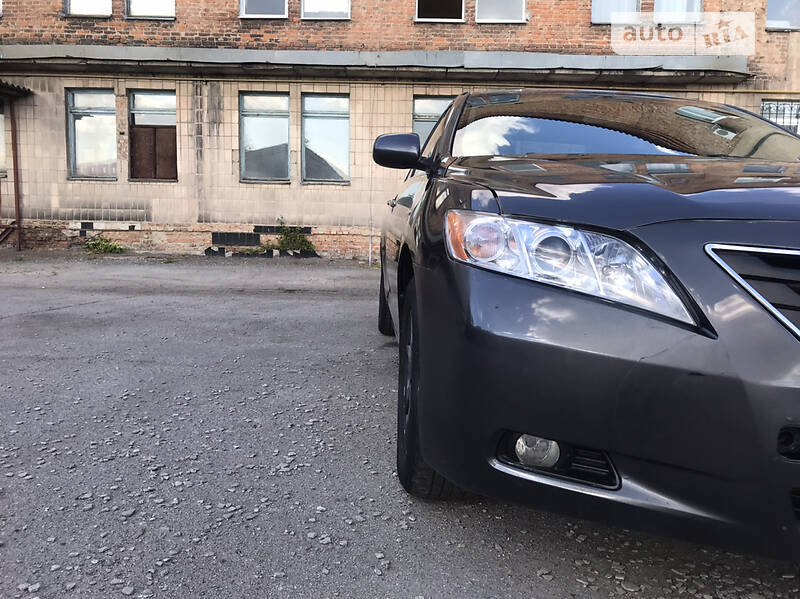 Седан Toyota Camry 2007 в Киеве