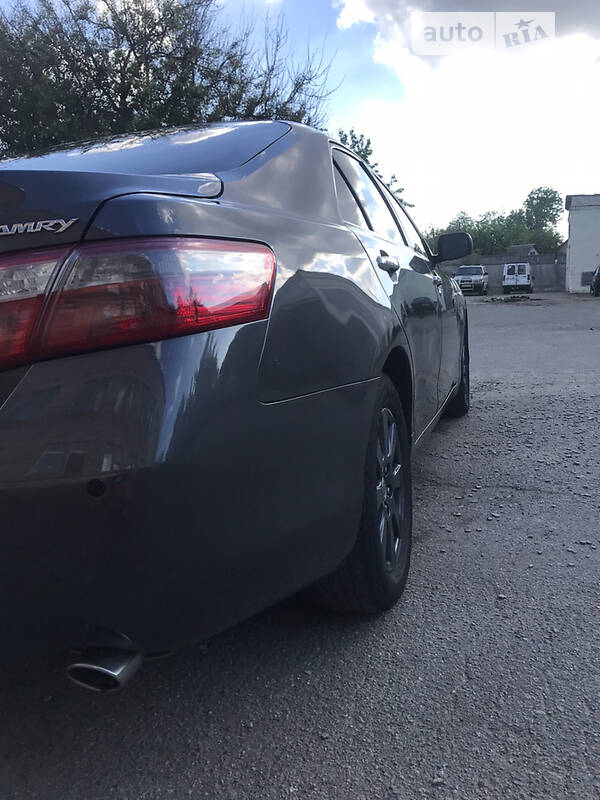 Седан Toyota Camry 2007 в Киеве