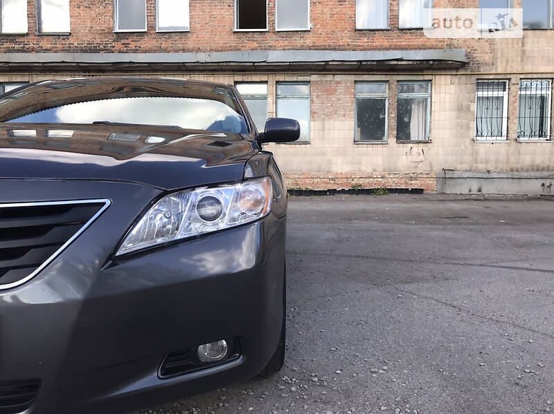 Седан Toyota Camry 2007 в Киеве
