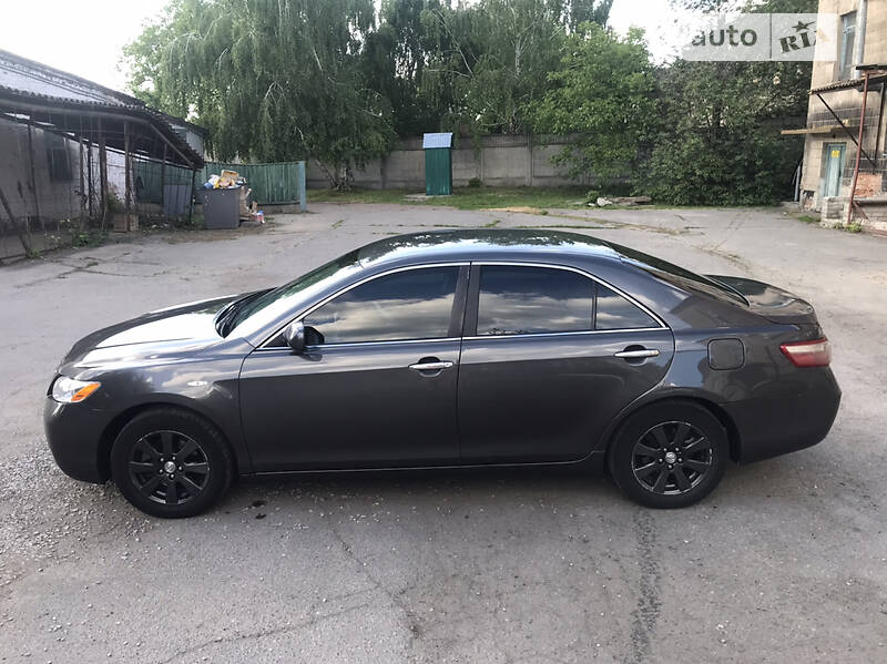 Седан Toyota Camry 2007 в Киеве