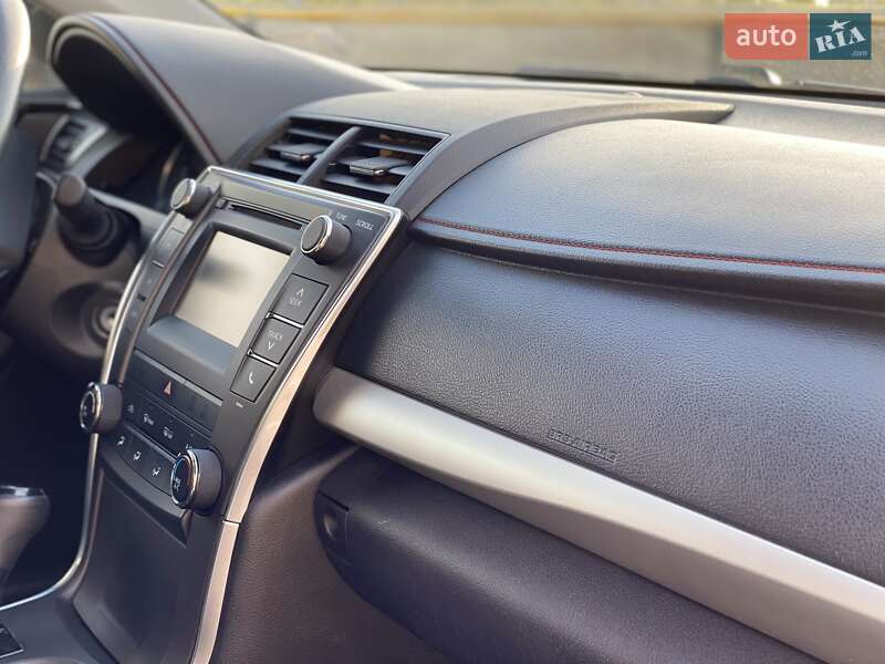 Седан Toyota Camry 2017 в Первомайске