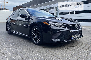 Седан Toyota Camry 2019 в Одесі