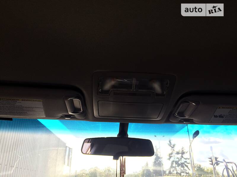 Седан Toyota Camry 2016 в Києві