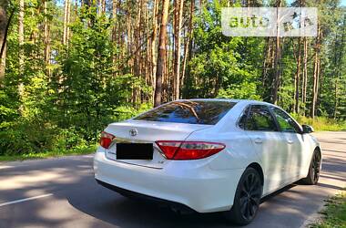 Седан Toyota Camry 2016 в Львове