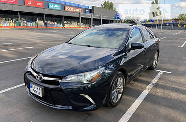 Седан Toyota Camry 2016 в Днепре