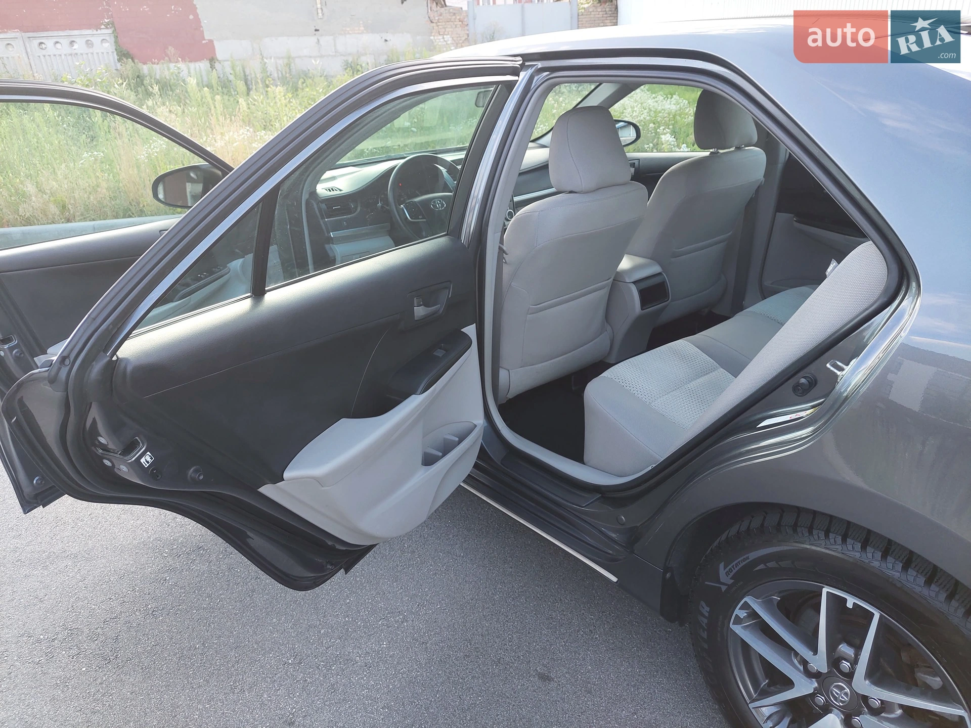 2013 Toyota Camry - мініатюра 9