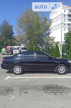 Седан Toyota Camry 2005 в Житомире