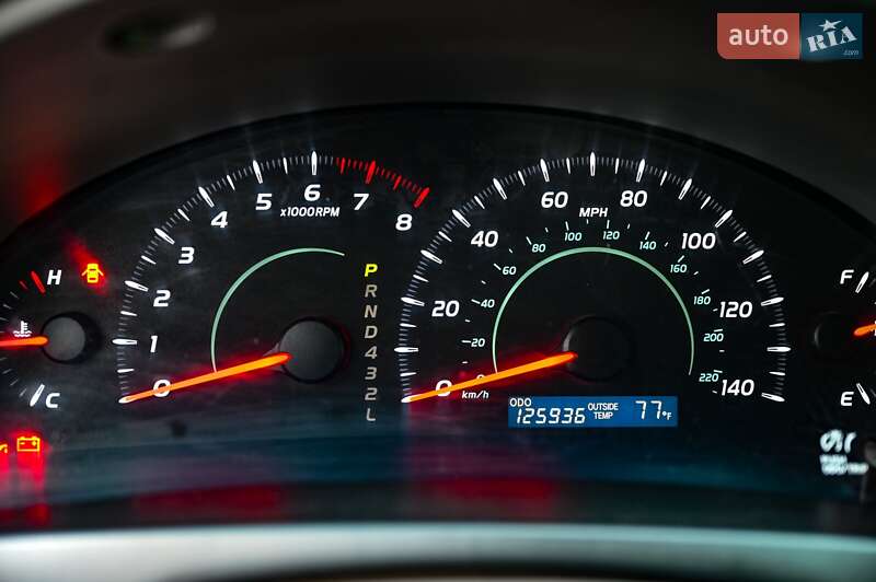 Седан Toyota Camry 2006 в Сумах