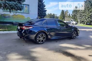 Седан Toyota Camry 2019 в 