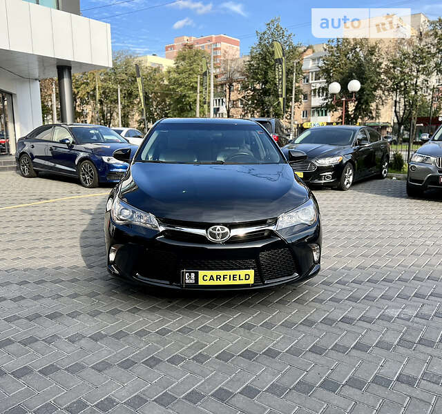 Седан Toyota Camry 2016 в Вінниці