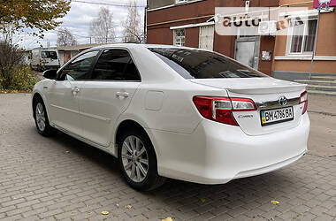 Седан Toyota Camry 2013 в Шостке