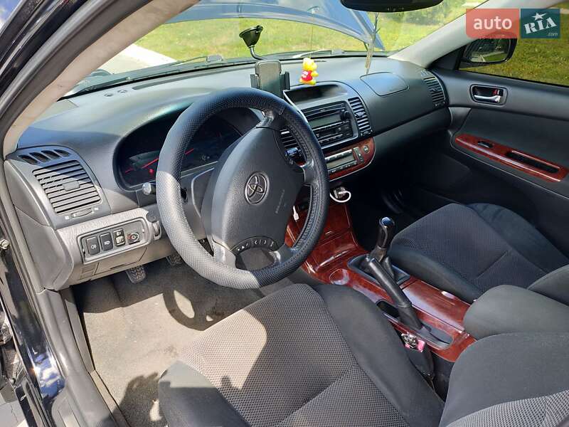 Седан Toyota Camry 2005 в Броварах