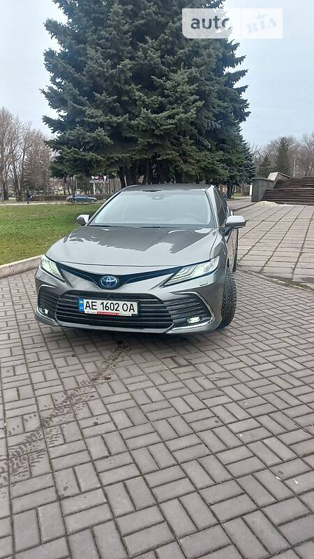 Седан Toyota Camry 2021 в Каменском