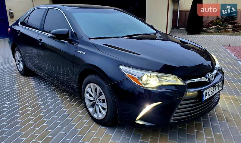 Седан Toyota Camry 2015 в Харкові