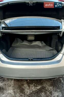 Седан Toyota Camry 2006 в Днепре