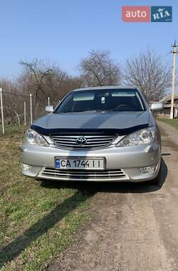 Седан Toyota Camry 2005 в Гайвороне