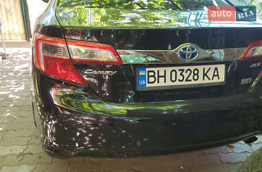 Седан Toyota Camry 2014 в 