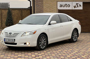 Седан Toyota Camry 2008 в Харькове
