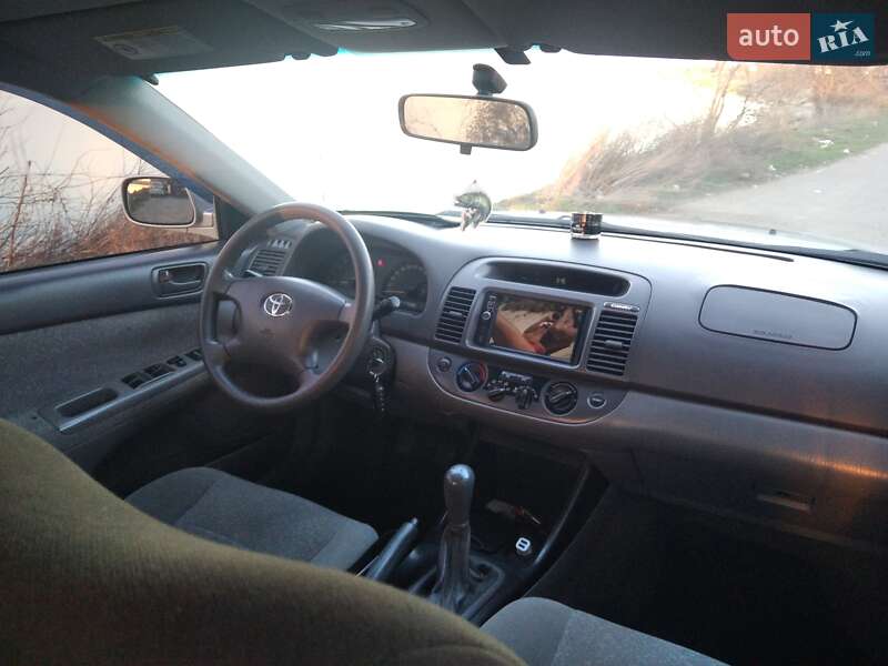 Седан Toyota Camry 2004 в Одесі