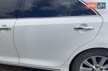 Седан Toyota Camry 2011 в 
