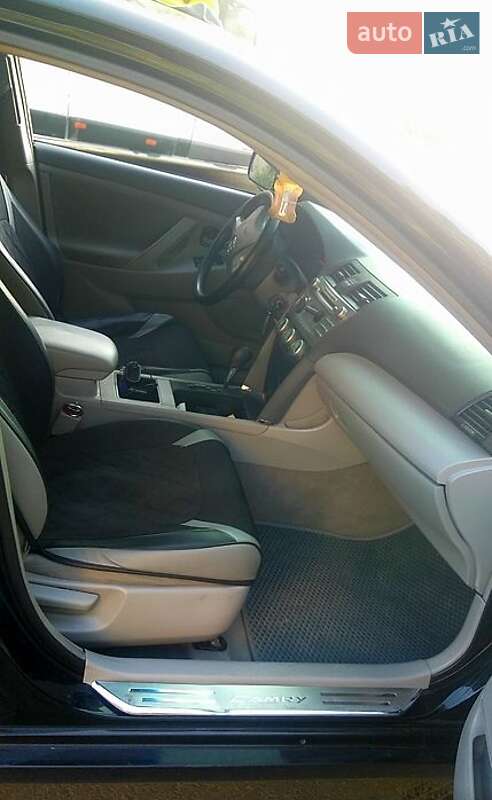 Седан Toyota Camry 2007 в Одессе