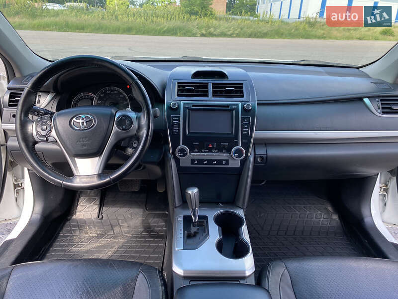 Седан Toyota Camry 2013 в Полтаві фото 3 Седан Toyota Camry 2013 в Полтаві