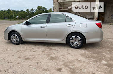 Седан Toyota Camry 2012 в 