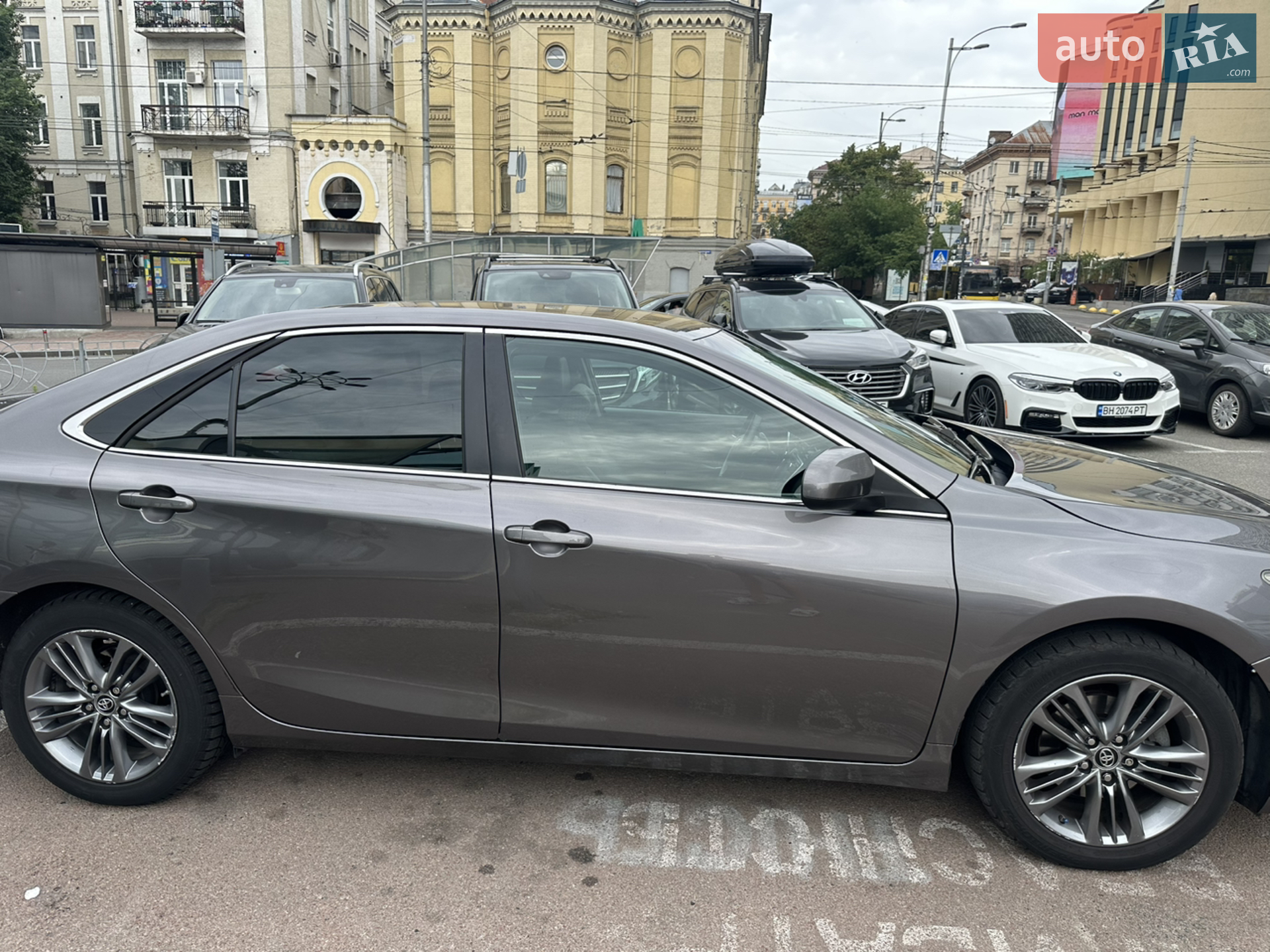 2016 Toyota Camry - мініатюра 14