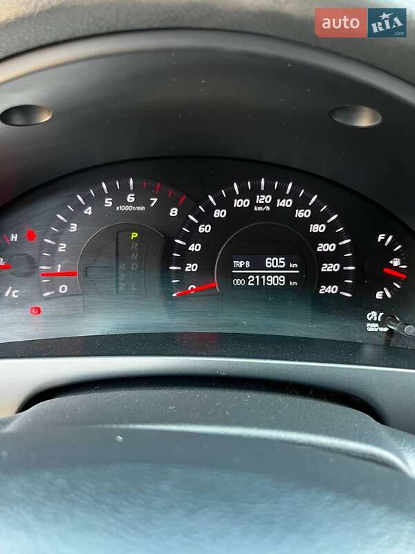 Седан Toyota Camry 2008 в Каменском фото 31 Седан Toyota Camry 2008 в Каменском