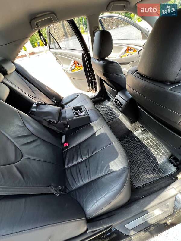 Седан Toyota Camry 2008 в Каменском фото 26 Седан Toyota Camry 2008 в Каменском