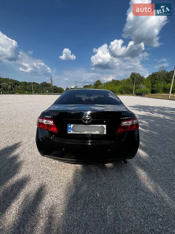 Седан Toyota Camry 2008 в Каменском фото 16 Седан Toyota Camry 2008 в Каменском