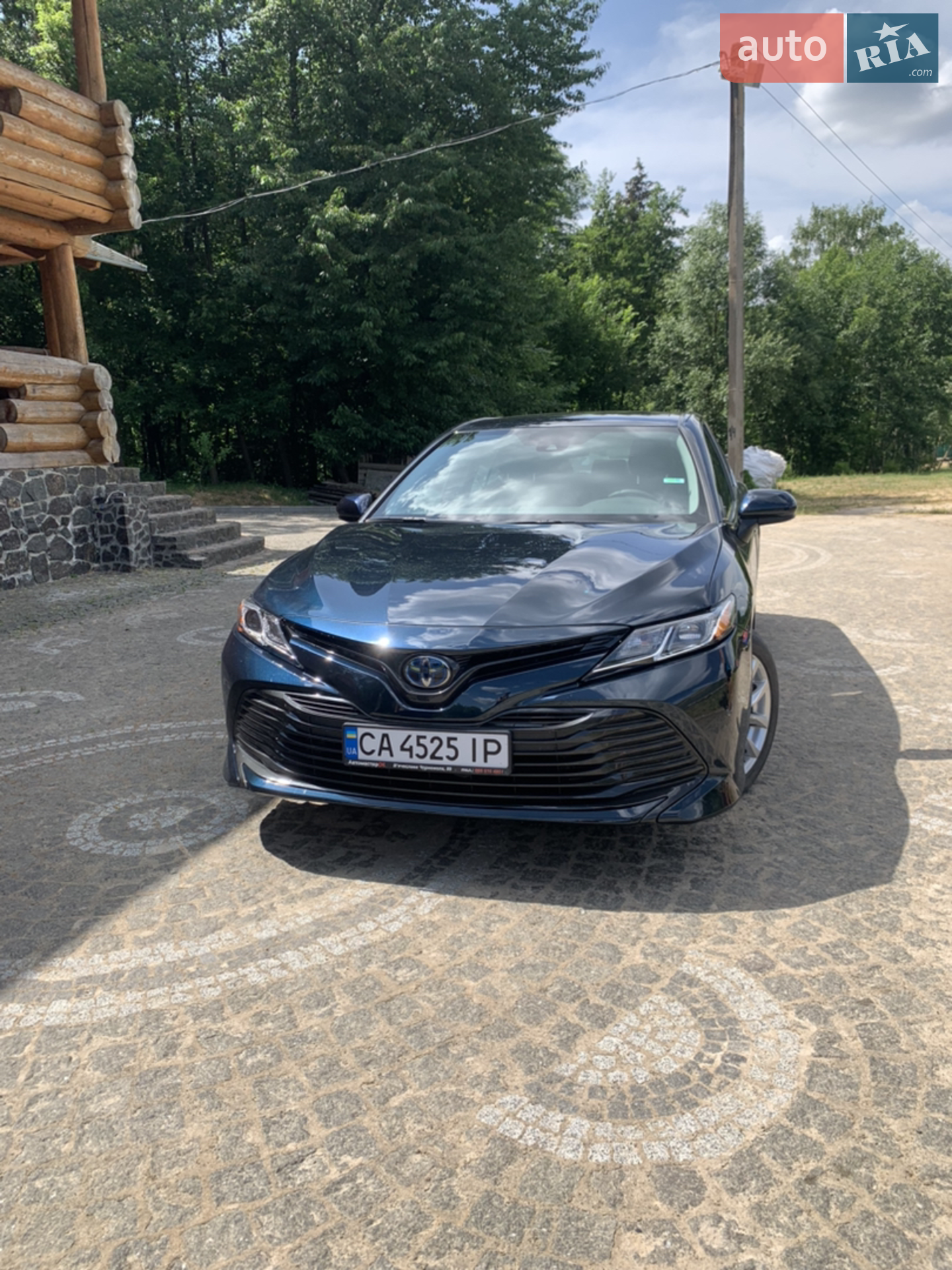 2020 Toyota Camry - мініатюра 3