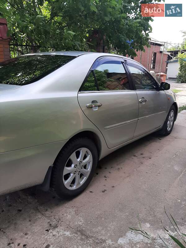 Седан Toyota Camry 2004 в Миколаєві