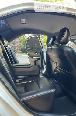 Седан Toyota Camry 2012 в 