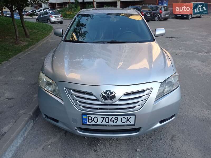 Седан Toyota Camry 2007 в Тернополі