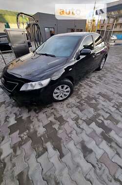 Седан Toyota Camry 2008 в Умані