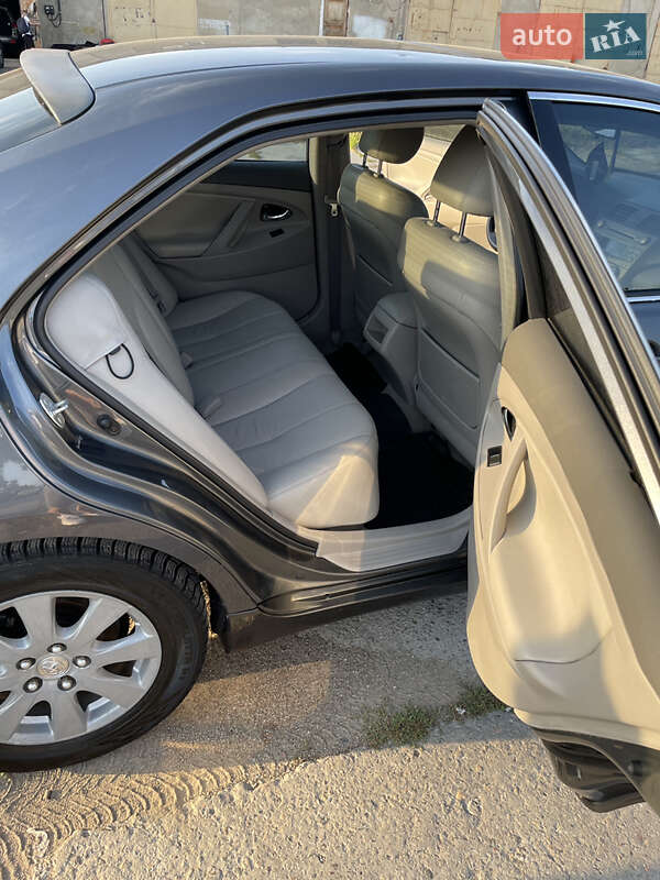 Седан Toyota Camry 2006 в Одесі