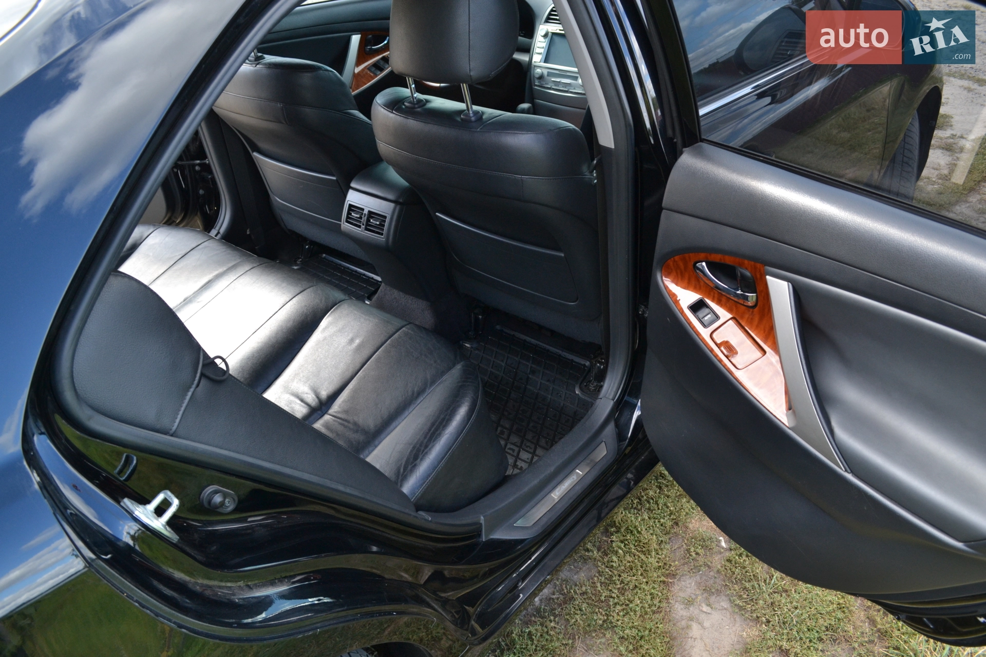 2010 Toyota Camry - мініатюра 18