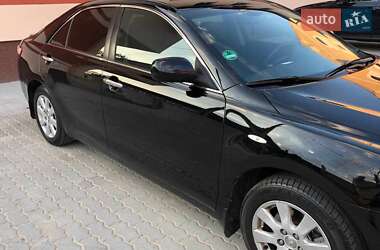 Седан Toyota Camry 2008 в Львове