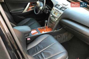 Седан Toyota Camry 2008 в Львове