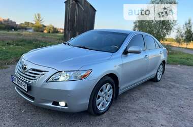 Седан Toyota Camry 2006 в Диканьке