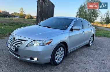 Седан Toyota Camry 2006 в Диканьці