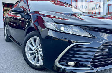 Седан Toyota Camry 2022 в 