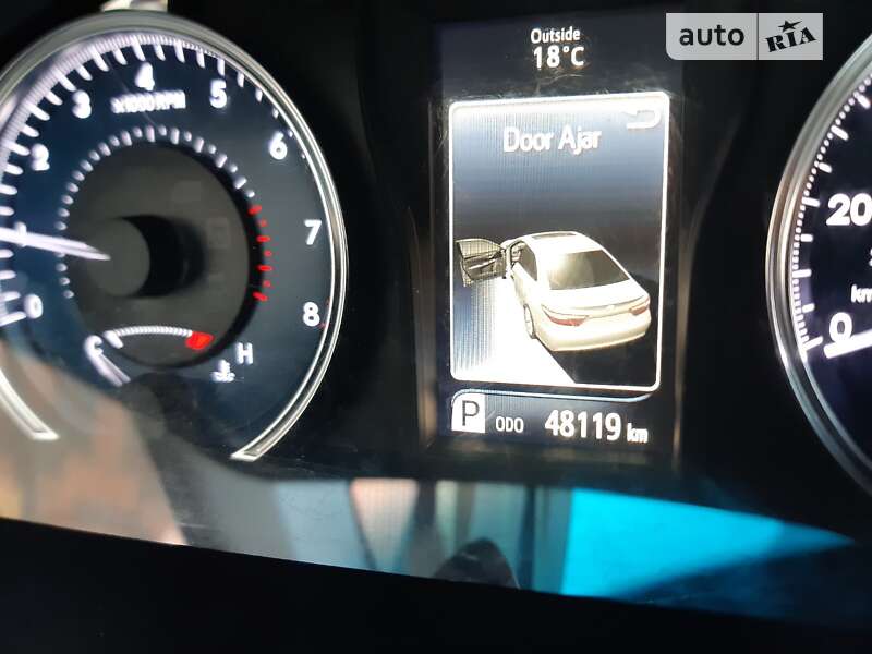 Седан Toyota Camry 2015 в Владимире