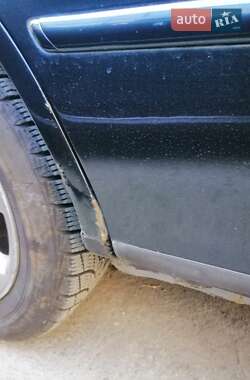 Седан Toyota Camry 1993 в Києві