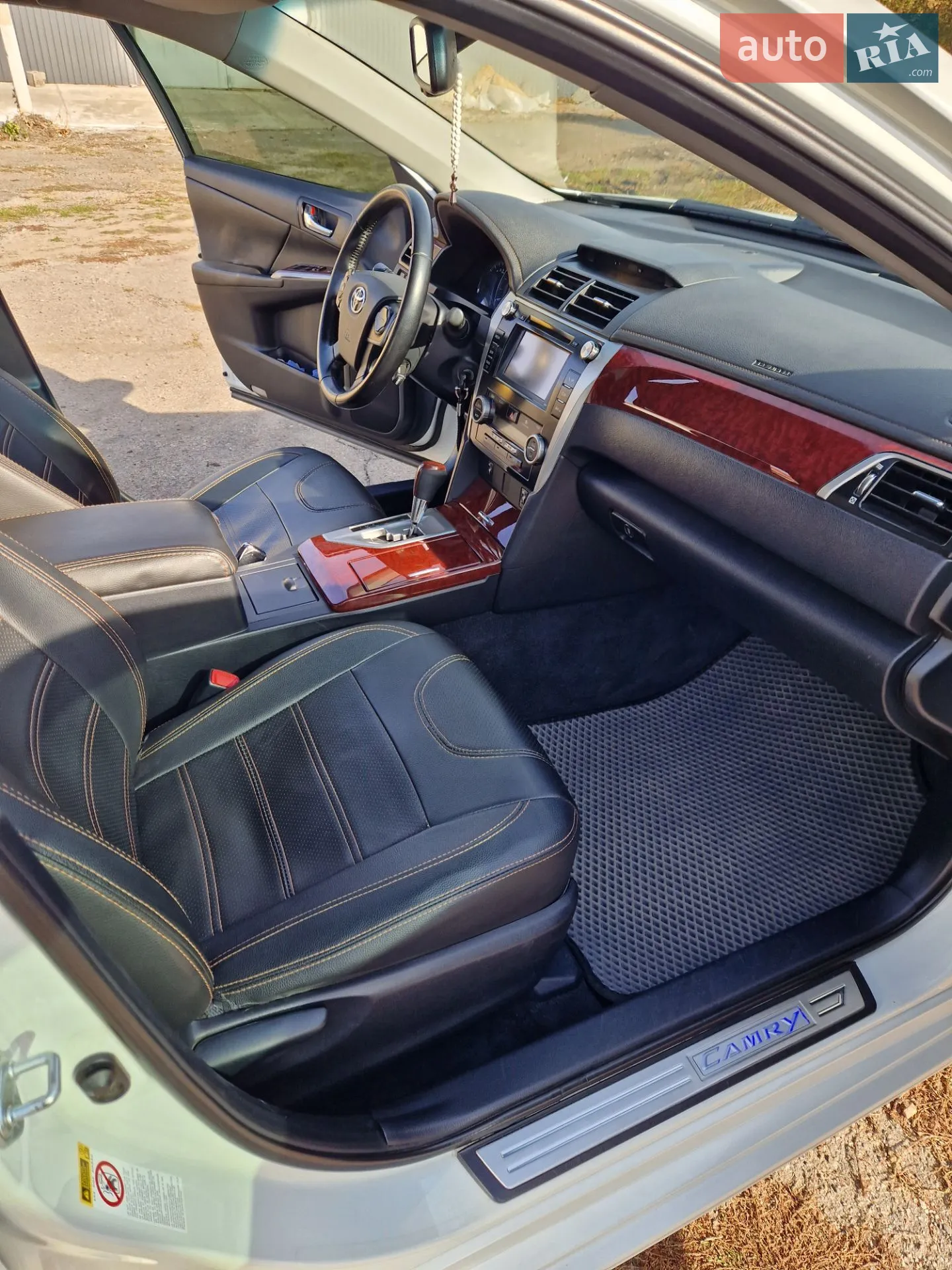 2014 Toyota Camry - мініатюра 15